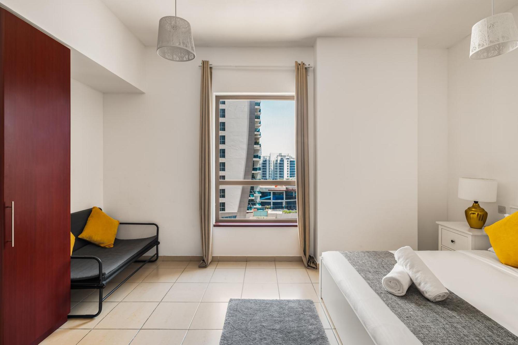 Beautiful 2Br & 4Br Apartments On Jbr Beach, Walking Distance To Bluewaters Island - By Sunkissed Holiday Homes دبي المظهر الخارجي الصورة